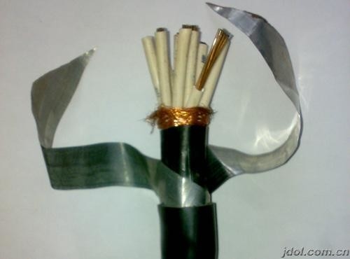 KVVP3 PVC insulated ,PVC sheathed composited aluminum-plastic tape shielding control cable